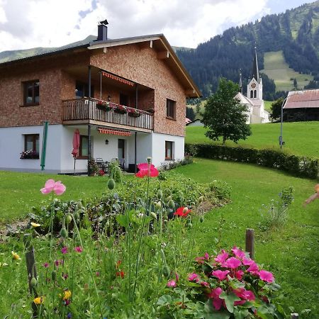 Ferienwohnung Anton Künzler Riezlern Exterior foto